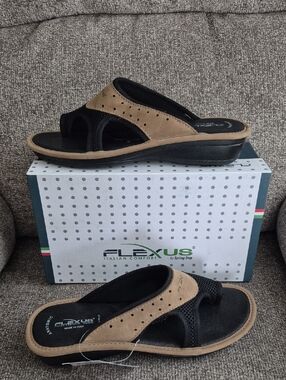 Womens Flezus Pascalle,slide Sandals By Spring Step.NIB..GREAT COMFORT& STYLE!